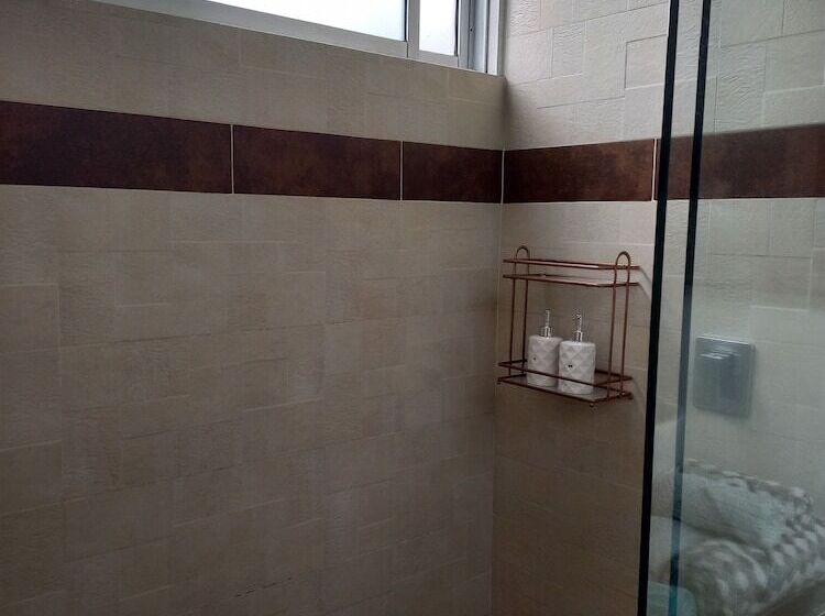 پانسیون Wayra Natura