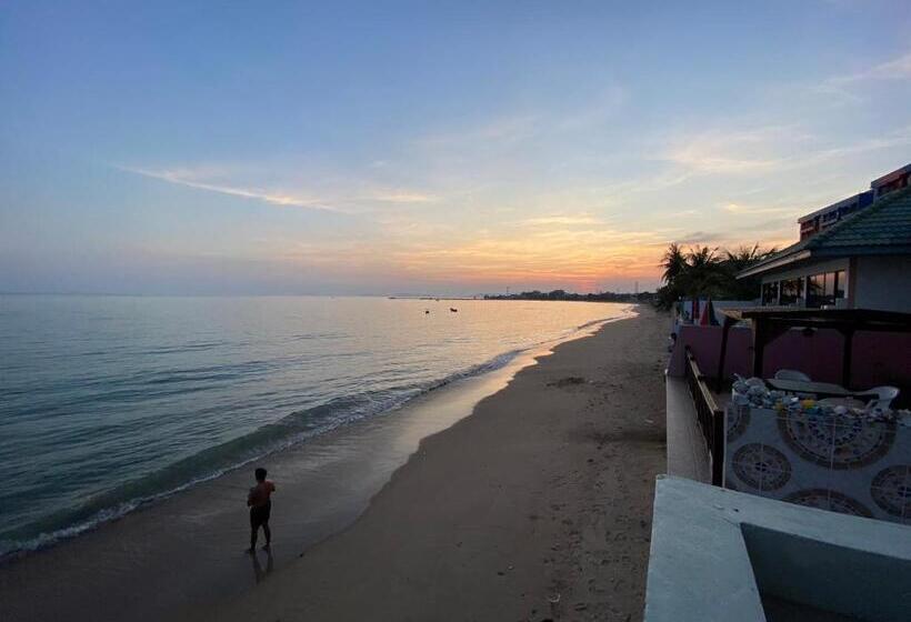 Phala Shore Resort