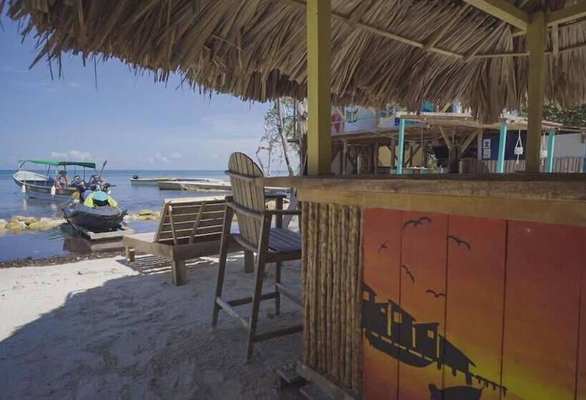 פונדק Cafe Arena Beach