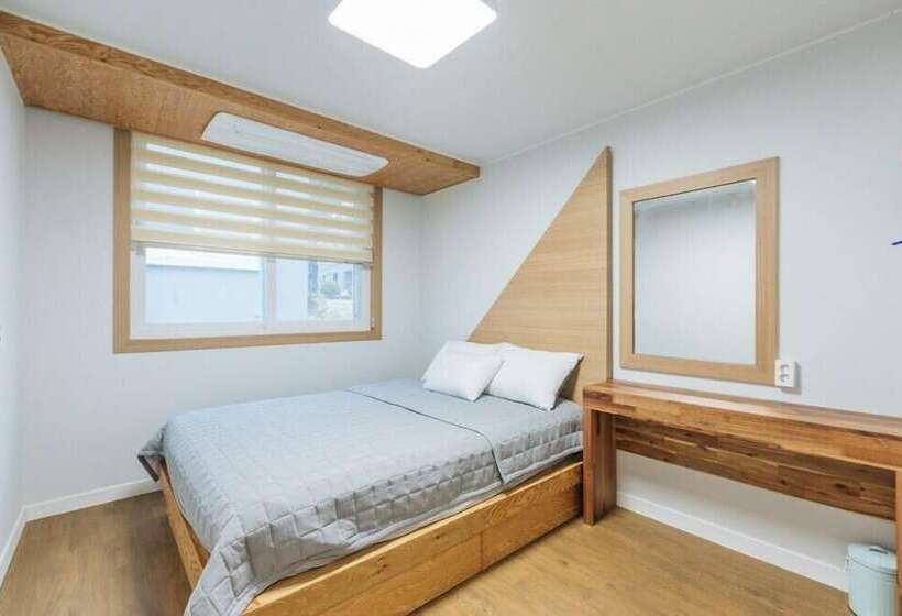 Heart Blue Road Town Pension