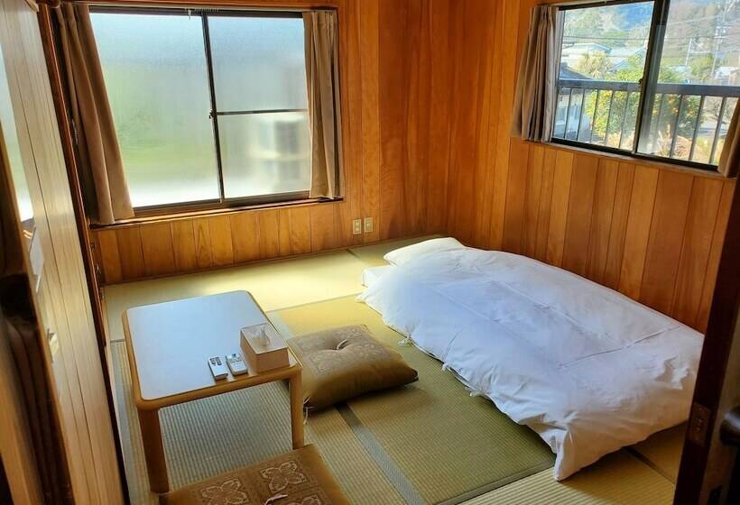 بنسيون Sea Dweller Inn