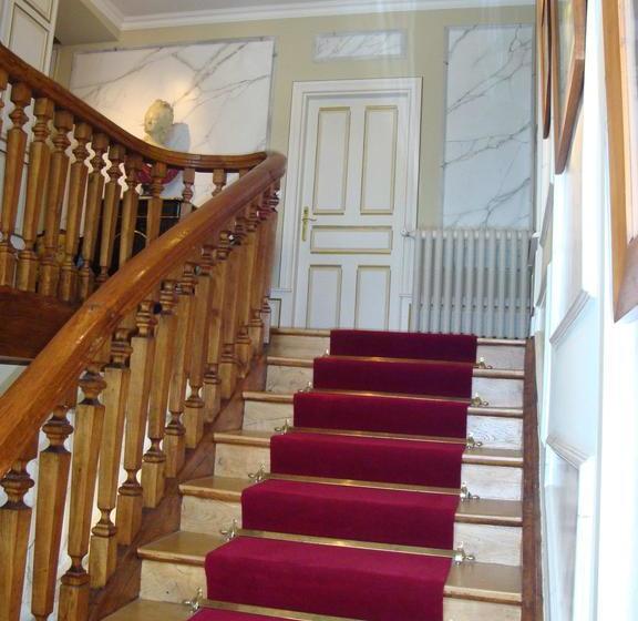 مبيت وإفطار Domaine De Gaudon