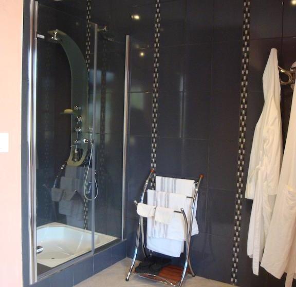 مبيت وإفطار Domaine De Gaudon