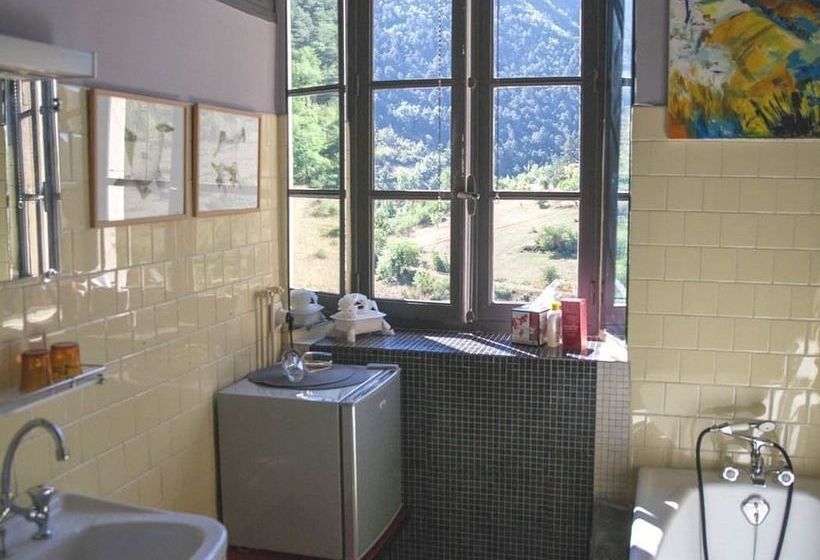 住宿加早餐  Ermitage De Peyreleau