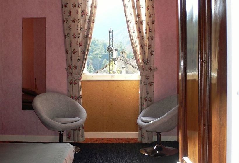 住宿加早餐  Ermitage De Peyreleau