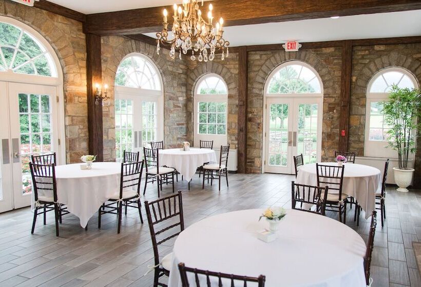 住宿加早餐  Inn At Evergreen