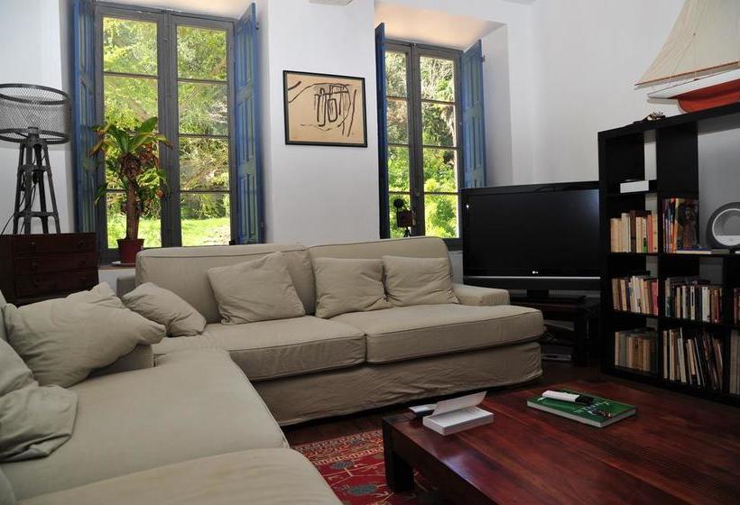 ベッドアンドブレックファースト La Forge De Montolieu