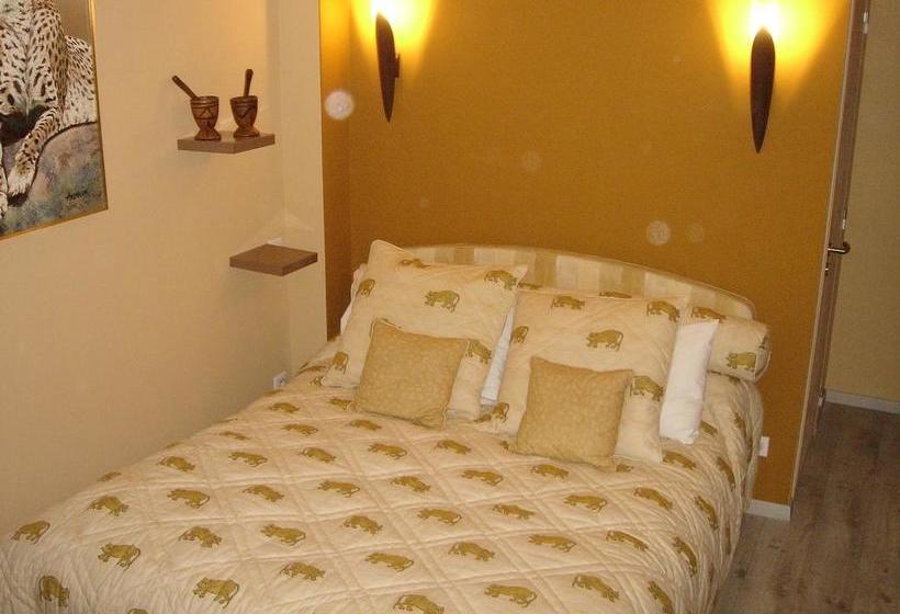 مبيت وإفطار Les Caselles De Marie