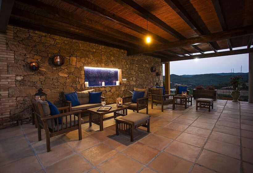 Casa Tapioles