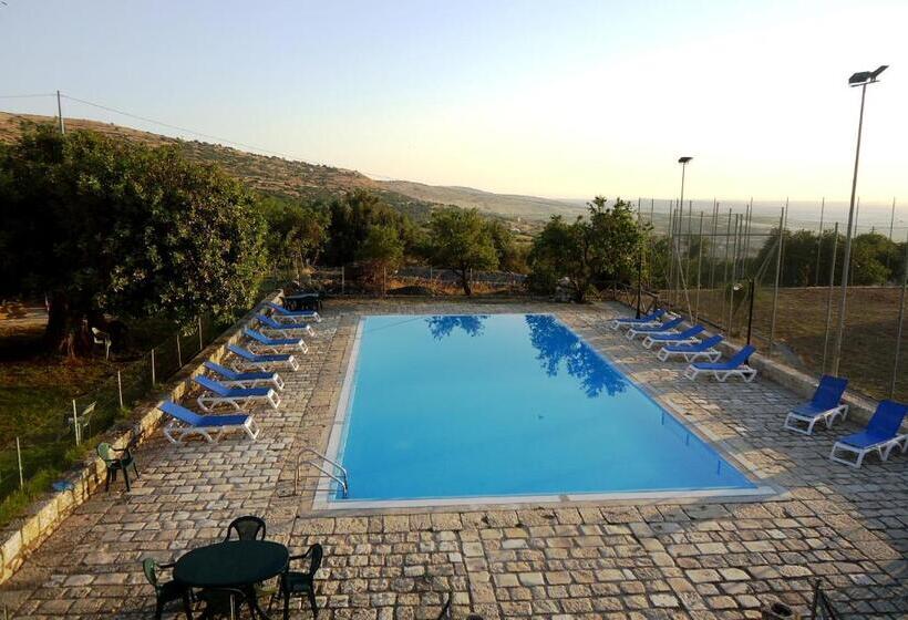 בית מלון כפרי Agriturismo Tenuta Margitello