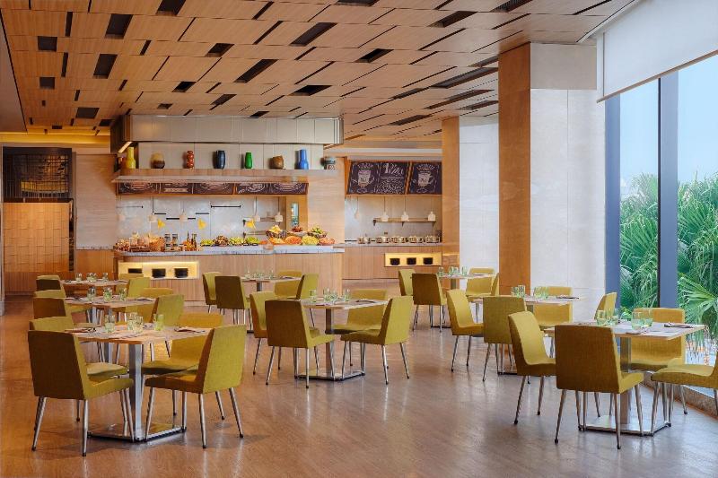 ホテル Four Points By Sheraton Surabaya, Tunjungan Plaza