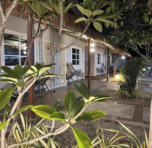 هتل Lavigo Resort