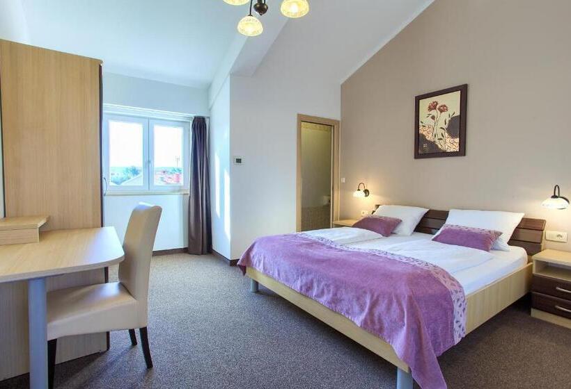 هتل Villa Margaret