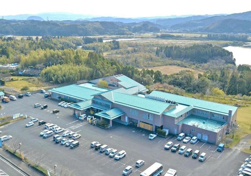 旅館 Tougouonsen Yuttarikan