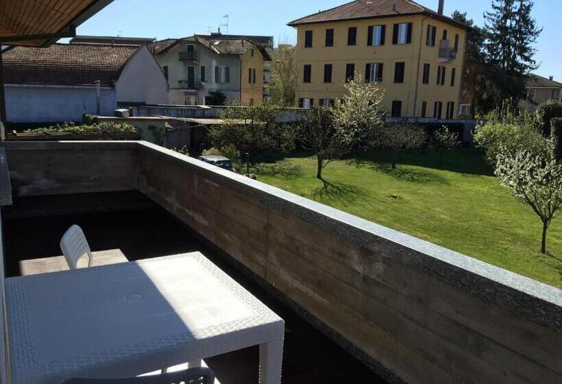 تختخواب و صبحانه Bella Vita Guesthouse  Parcheggio Privato Interno