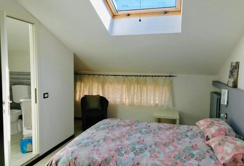 تختخواب و صبحانه Bella Vita Guesthouse  Parcheggio Privato Interno