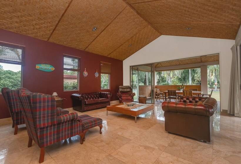 تختخواب و صبحانه Rarotonga S Fishing Lodge   Gt S