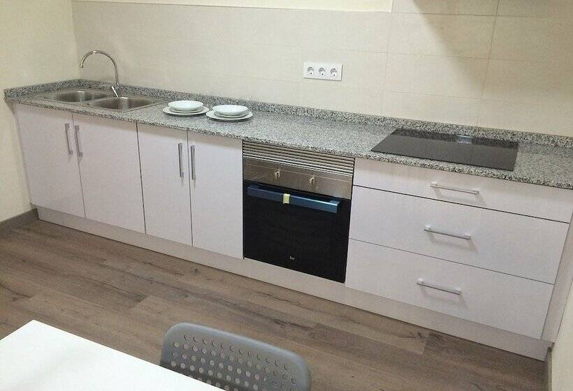 فندق فئة نجمة واحدة Europa House Village