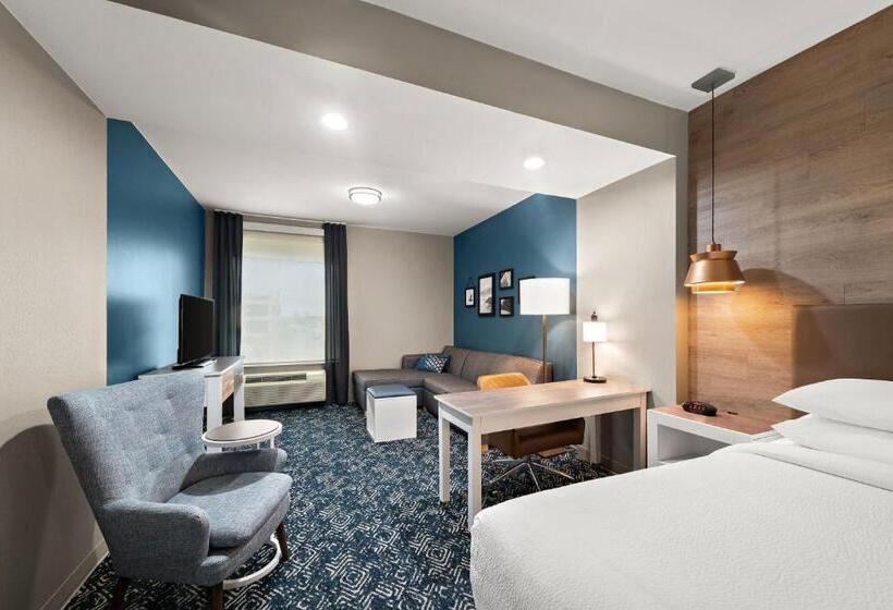 هتل Four Points By Sheraton Plano