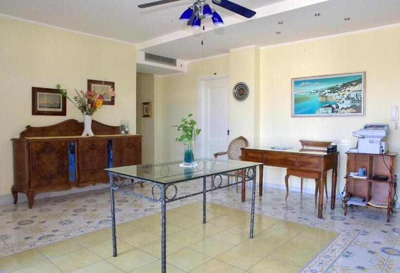 فندق Villa Maredona