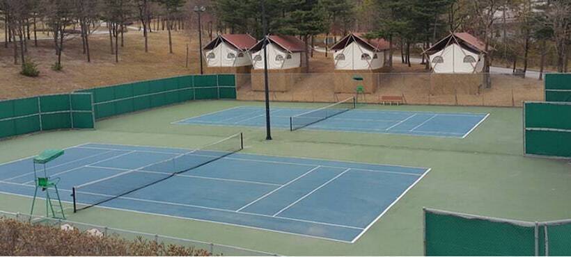 Oak Valley Resort