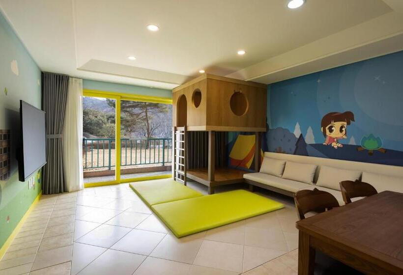 Oak Valley Resort