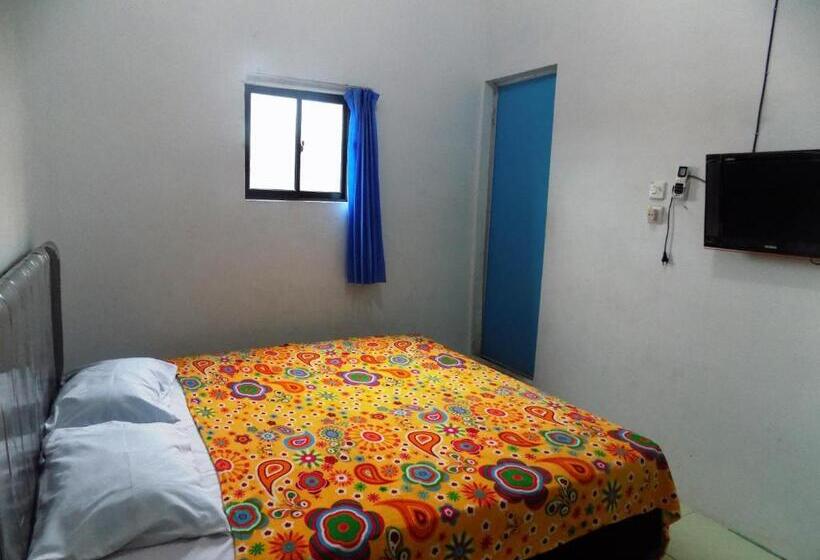 פנסיון Amelia 2 Guest House