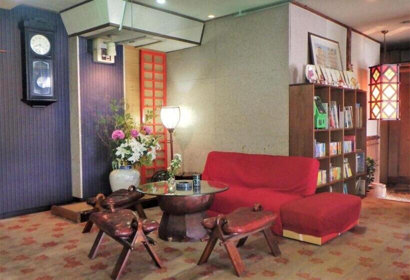 ریوکان Kaigetsu