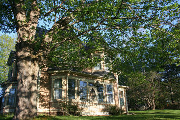 Sackville Bed And Breakfast