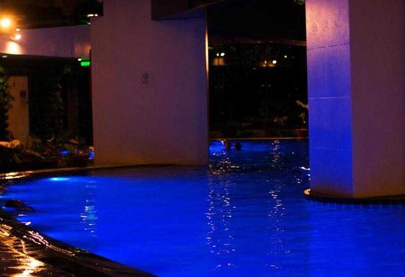 Siglo Suites @ The Gramercy Residences