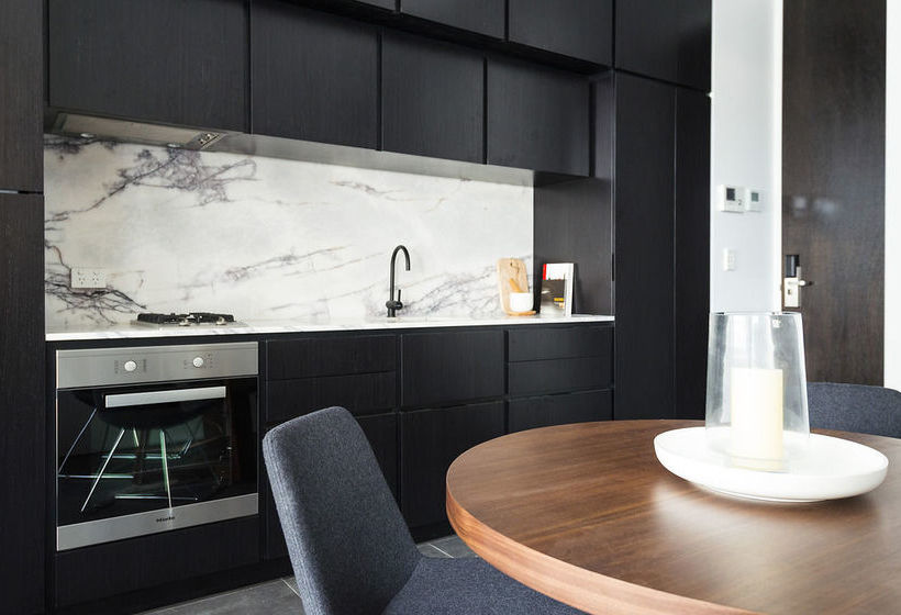 Apartment East Central