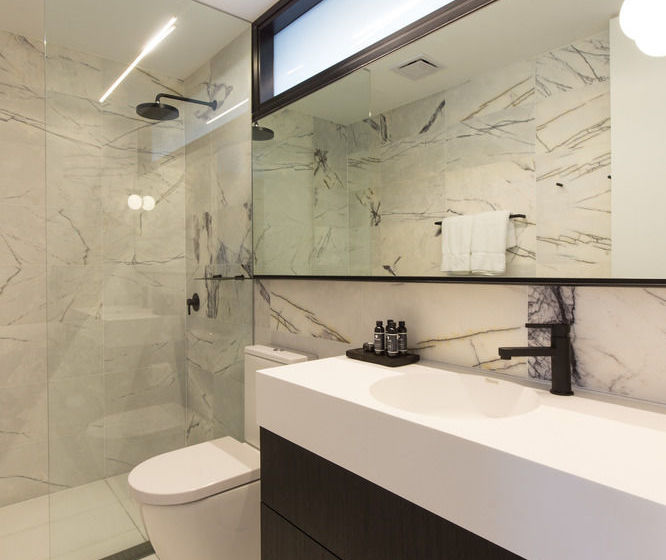 Apartment East Central