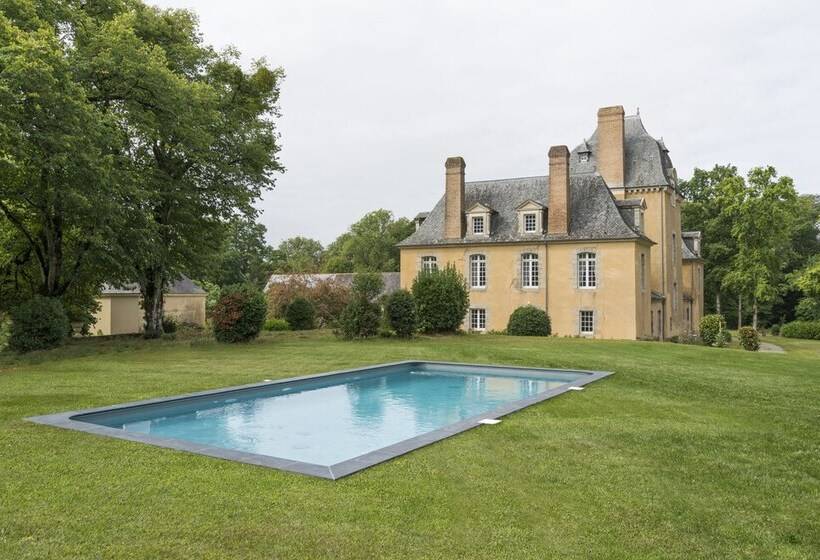 ベッドアンドブレックファースト Le Chateau Du Bois Glaume
