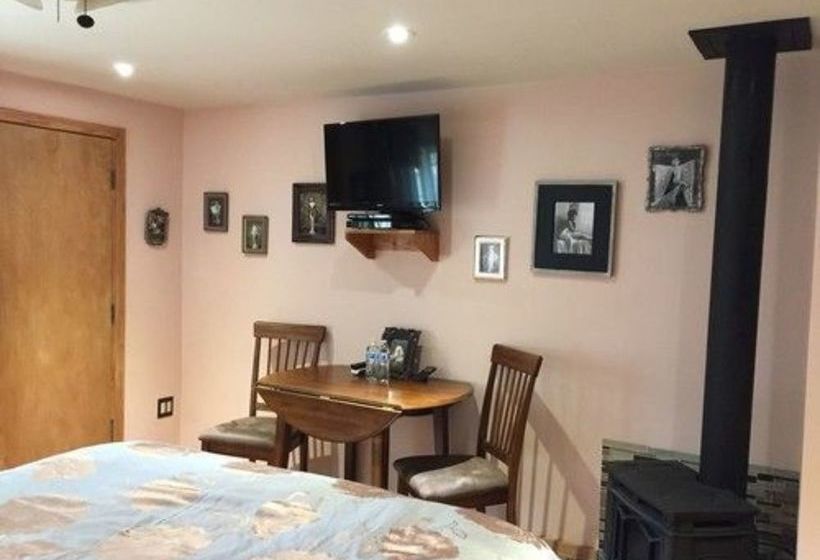 Cliff House Lodge B&b