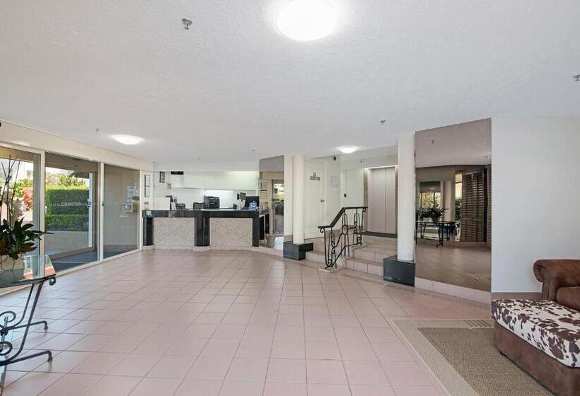 Burleigh Esplanade Apartments