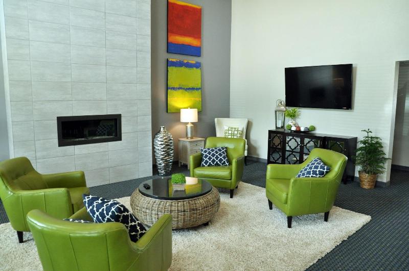 فندق Brookstone Lodge & Suites