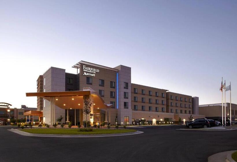 ホテル Fairfield By Marriott Inn & Suites Wheeling At The Highlands