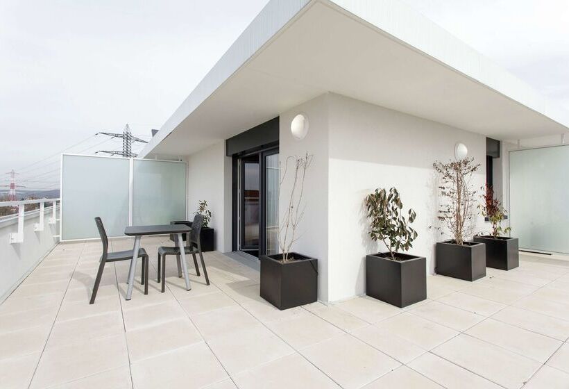 هتل Tulip Inn Massy Palaiseau  Residence