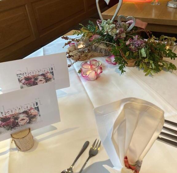 Отель Zur Neuen Post Landgasthof