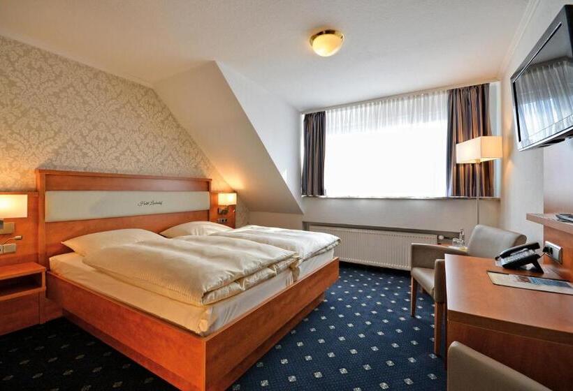 Landgasthaus & Hotel Lindenhof