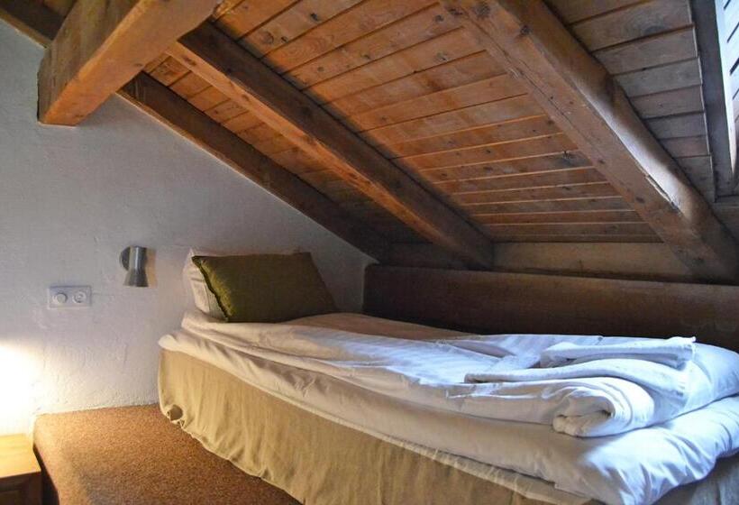 Langley Hotel La Vieille Ferme