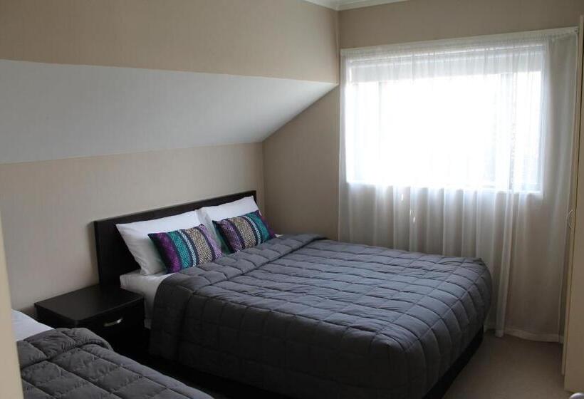 فندق على الطريق Aquarius Motor Inn