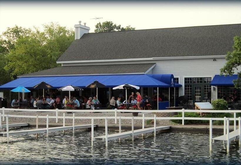 Oakwood Resort