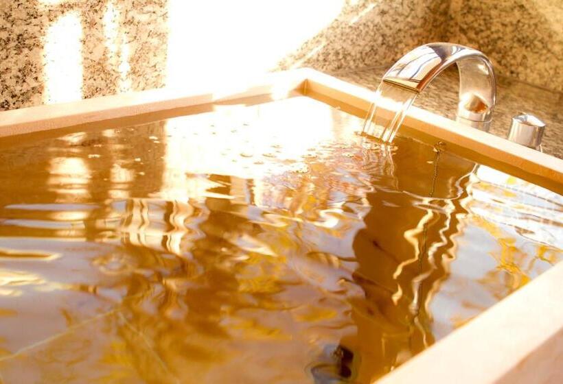 ريوكان Yugawara Retreat Goen No Mori