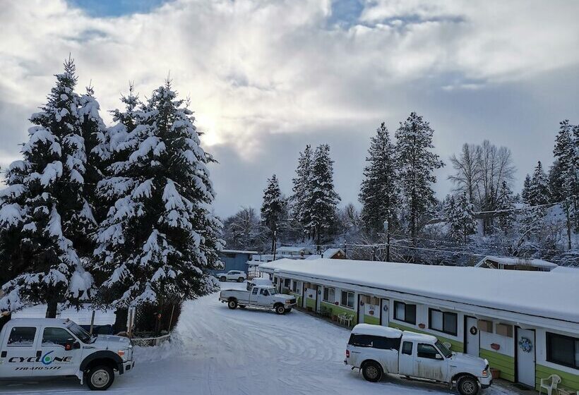 Cedars Motel