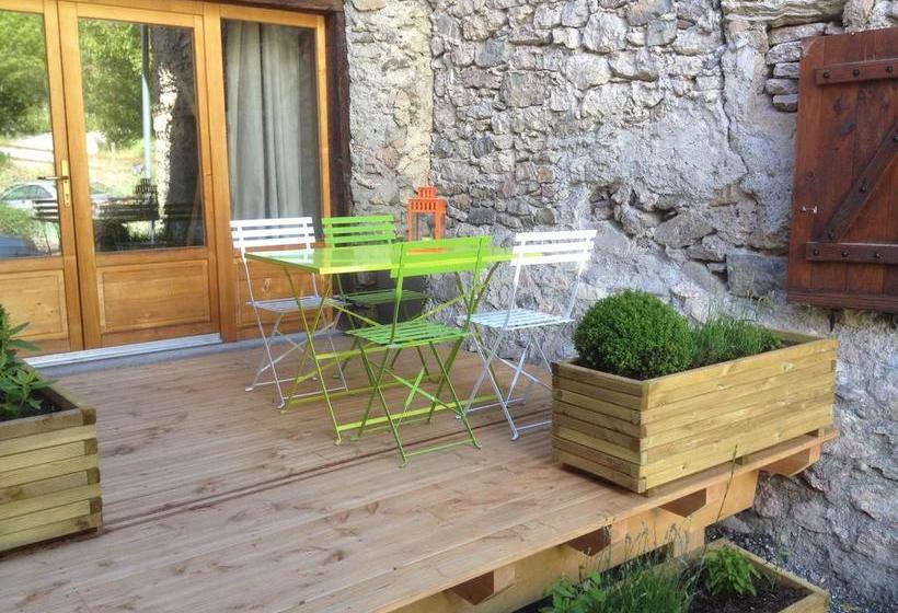 مبيت وإفطار Chambre D Hôtes La Font