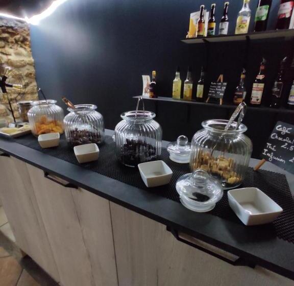 مبيت وإفطار La Pierre Trouée Chambre D Hôtes