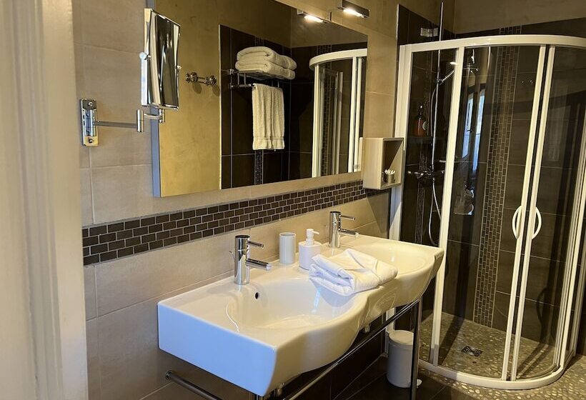 تختخواب و صبحانه Maison Douce Arles