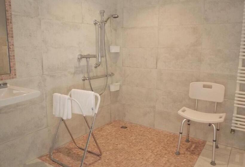 فندق Au Relais Provencal