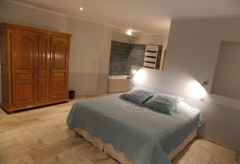 فندق Au Relais Provencal